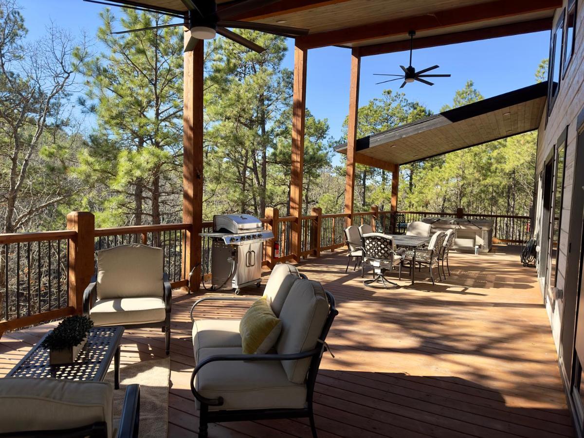 New Luxury Cabin, Hot Tub, Forest Views,Hotel Style Amenities Broken Bow Exteriér fotografie