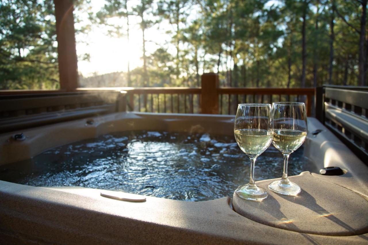 New Luxury Cabin, Hot Tub, Forest Views,Hotel Style Amenities Broken Bow Exteriér fotografie