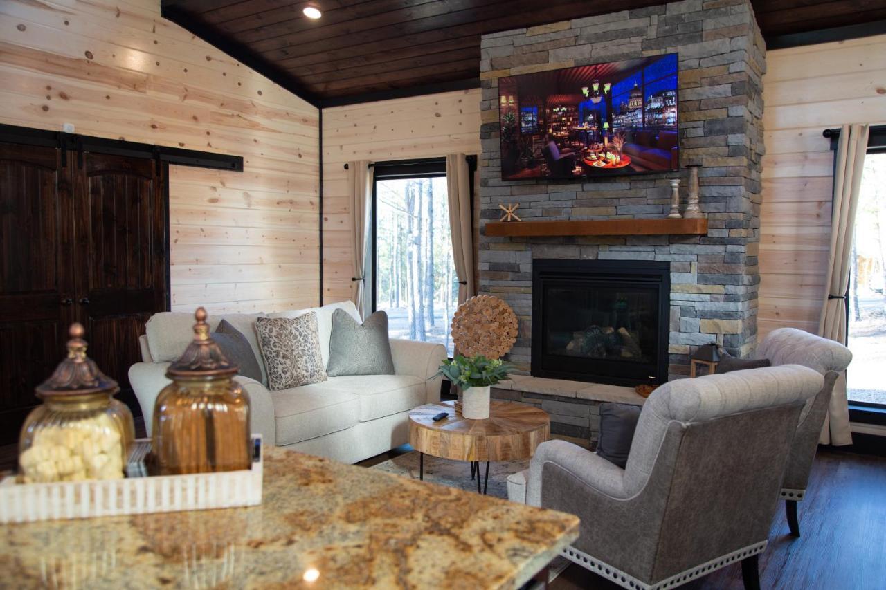 New Luxury Cabin, Hot Tub, Forest Views,Hotel Style Amenities Broken Bow Exteriér fotografie