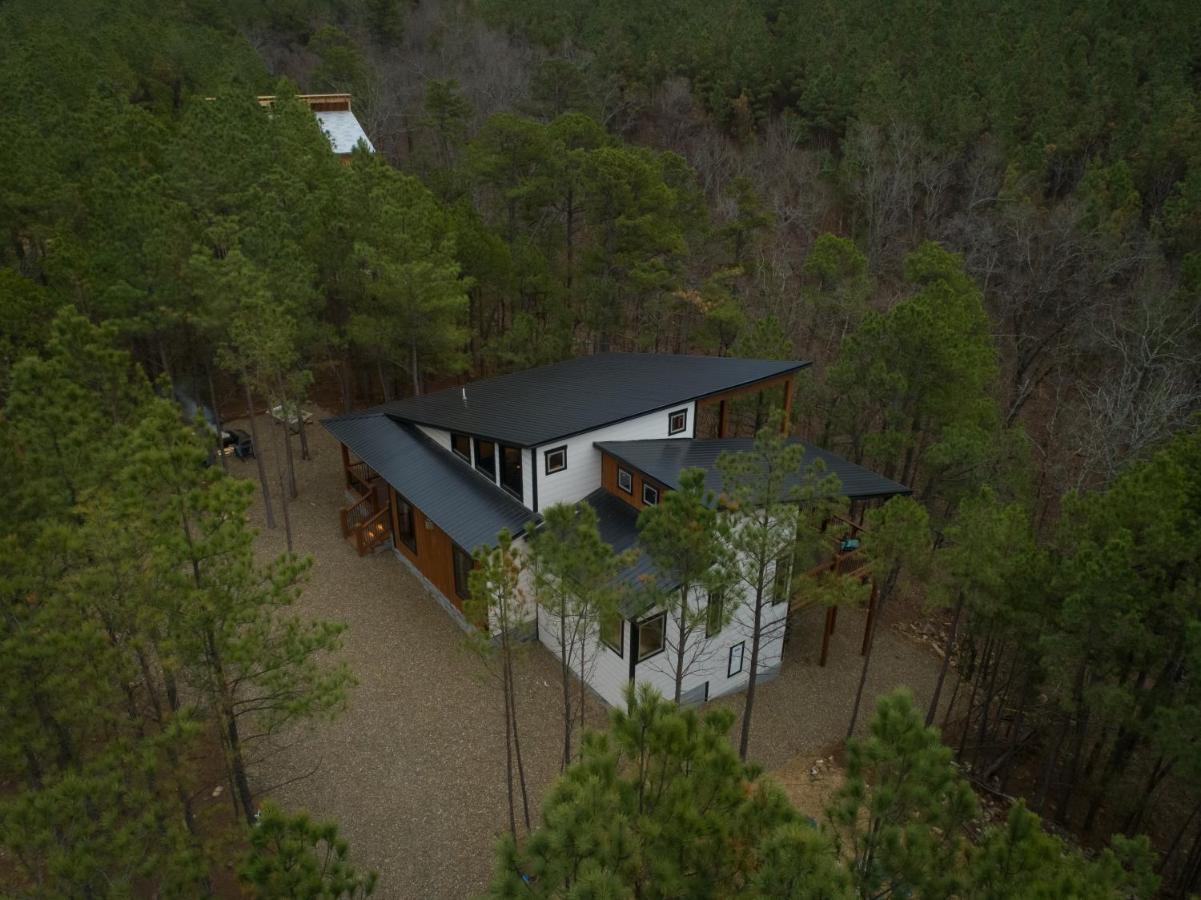 New Luxury Cabin, Hot Tub, Forest Views,Hotel Style Amenities Broken Bow Exteriér fotografie