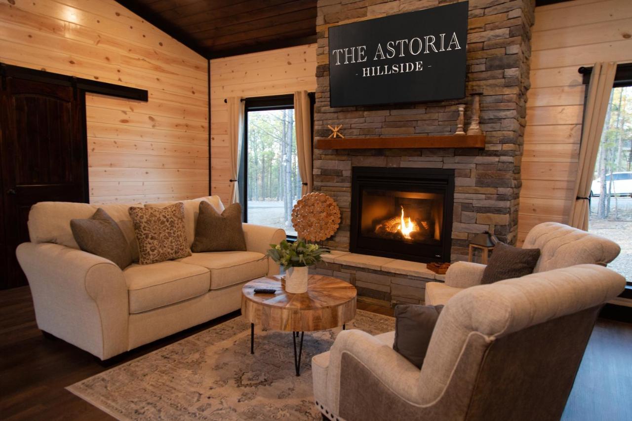New Luxury Cabin, Hot Tub, Forest Views,Hotel Style Amenities Broken Bow Exteriér fotografie